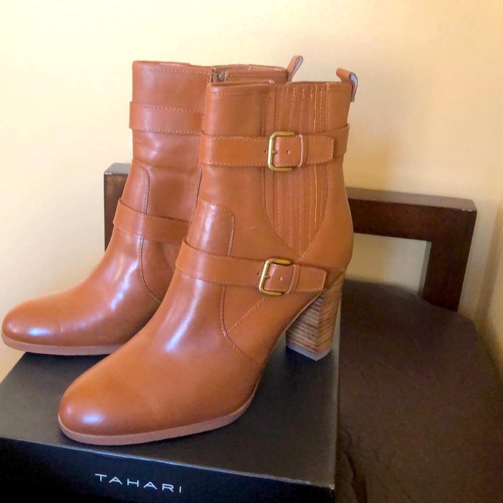 Tahari boots